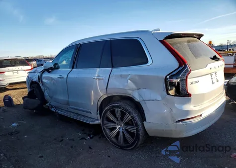 2023 Volvo Xc90 Plus z USA, uszkodzony, nr VIN YV4H600NXP1936075